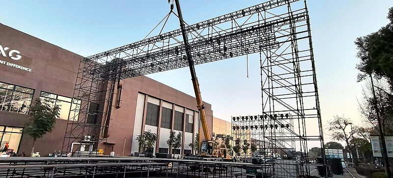 春節(jié)前活動扎堆，鑫禾舞美以專業(yè)鑄就高光舞臺