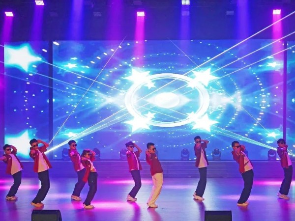 寧波燈光租賃公司擇優(yōu)助力跨年晚會(huì)