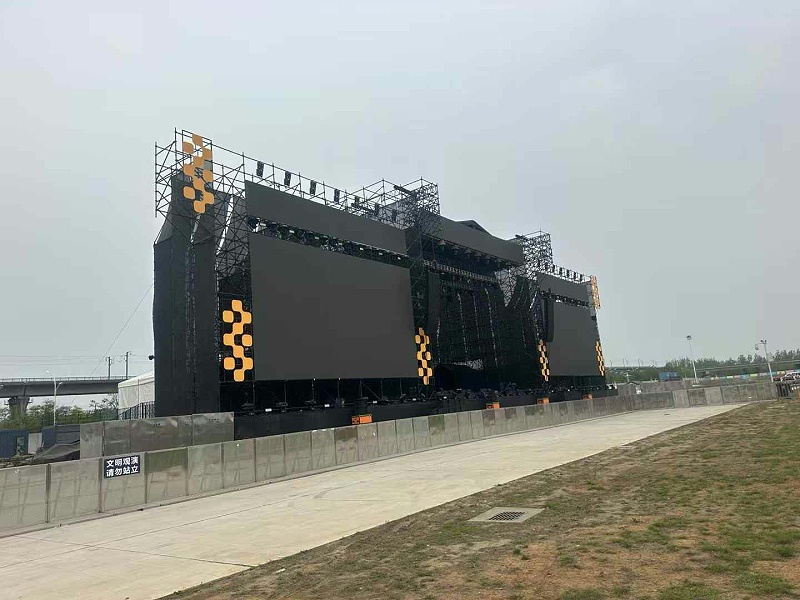 麥田音樂節舞臺燈光設備租賃搭建服務成功案例