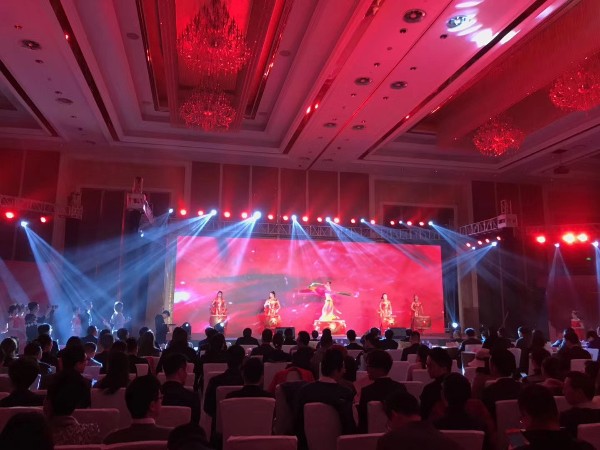 客戶租舞臺設備如何節(jié)約開支？