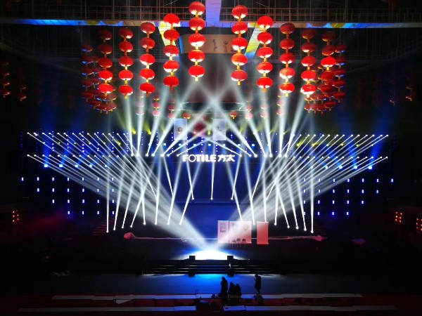 年會存在的問題推薦燈光音響租賃與服務一體化的原因