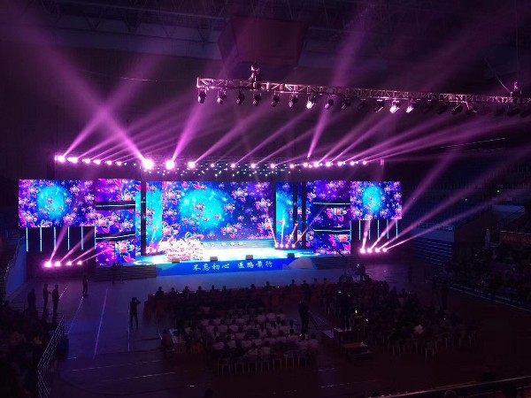 節約寧波燈光租賃成本為演出創造更大利潤