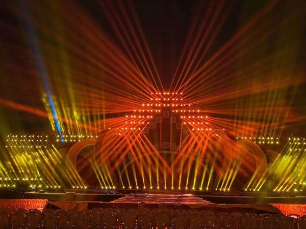 舞臺燈光設備租賃為啥經常出現狀況?